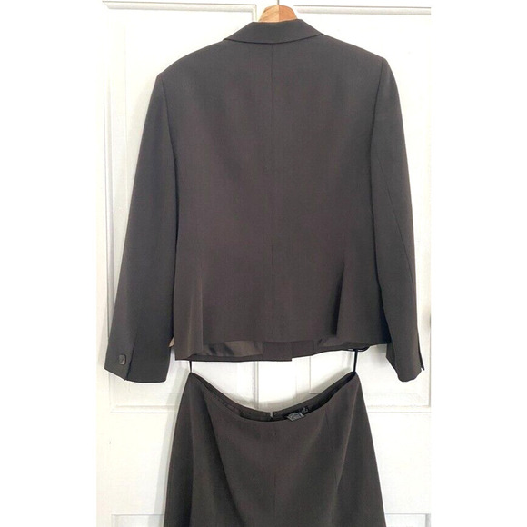 Kasper - Perfect brown pinstriped 2pc Lined Skirt Suit women's size 12 - Picture 5 of 7